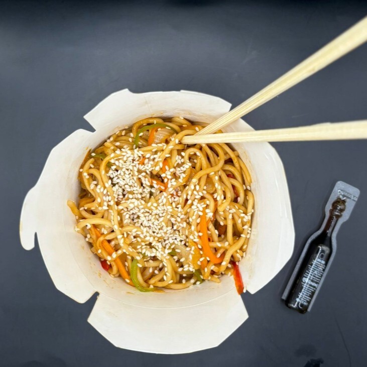 Sebzeli Noodle