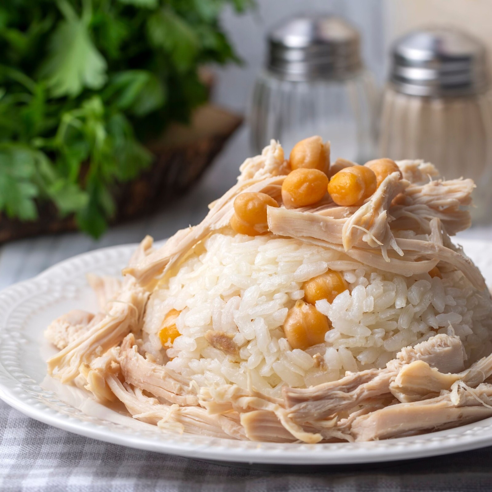 Tek Porsiyon Tavuk Pilav (170 ml Ayran Dahil)