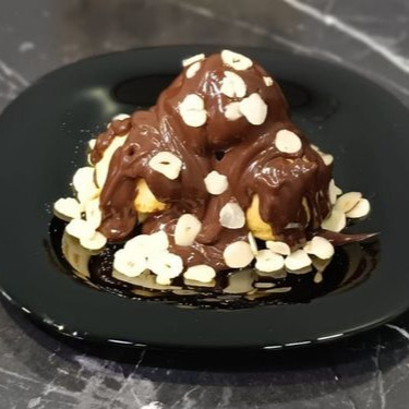 Dökme Profiterol Bademli
