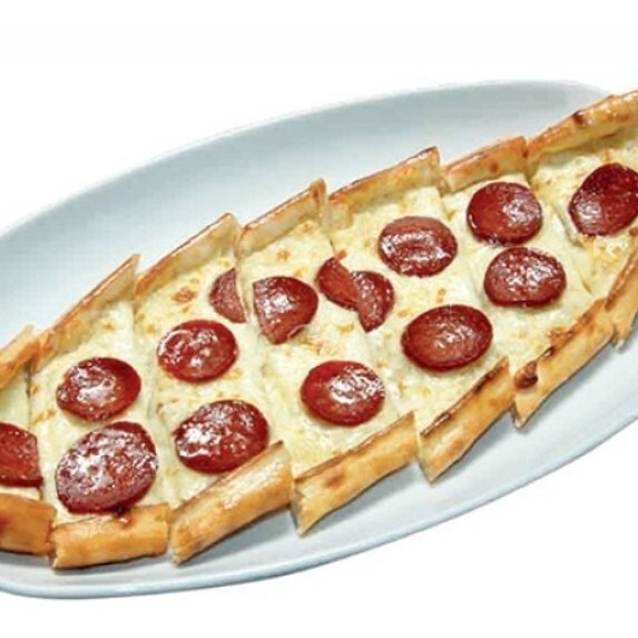 Sucuklu Kaşarlı Pide