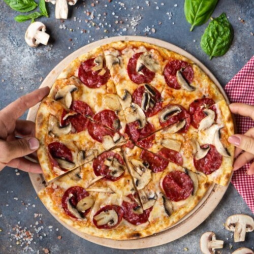 Classic Pizza Şöleni (Orta Boy)VIP Line Sos Mantarlım Mısırlım Sucuklum Gurme Pizza de Italian