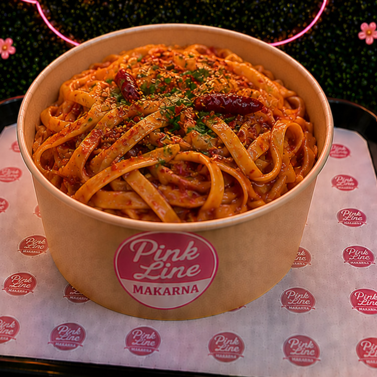 Arrabiata Soslu Fettuccine