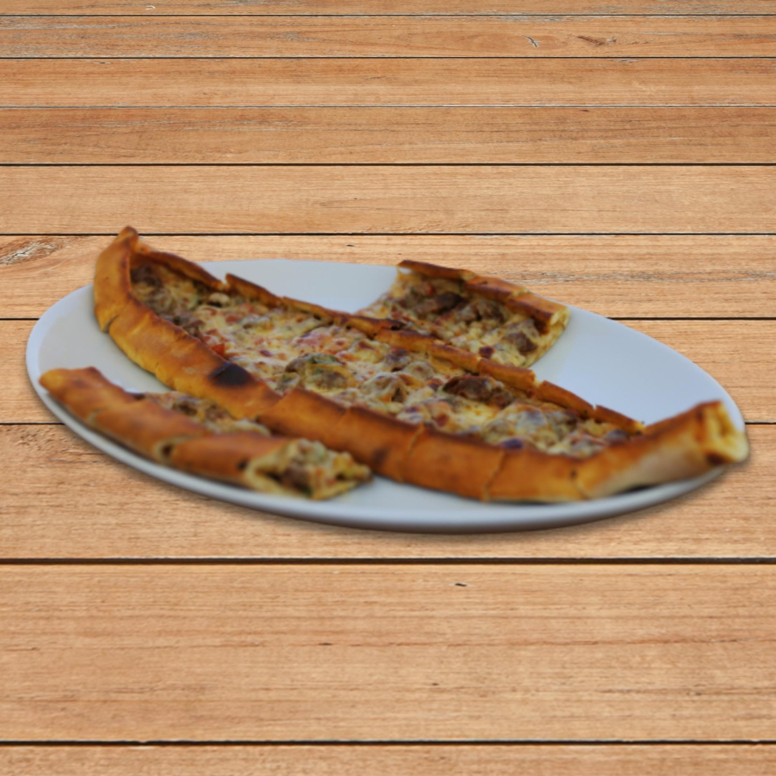Kuşbaşılı Kaşarlı Pide