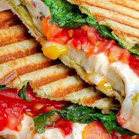 Akdeniz Tost