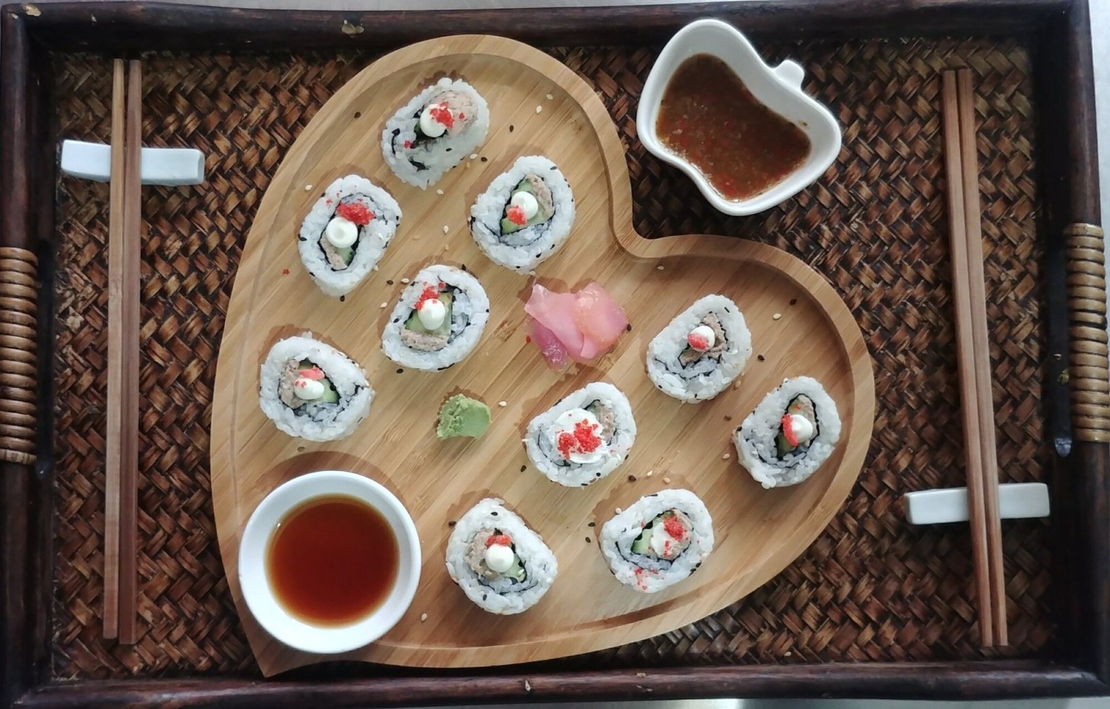 Outside Tsunamayo Maki (12 Pcs.)