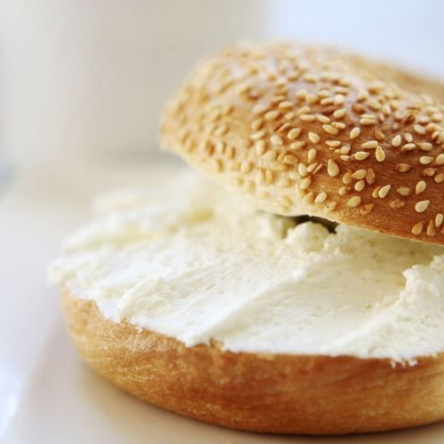 Krem Peynirli Simit