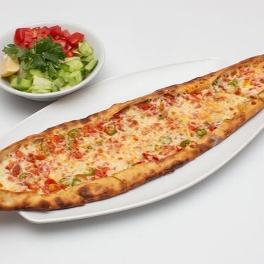 Sebzeli Pide