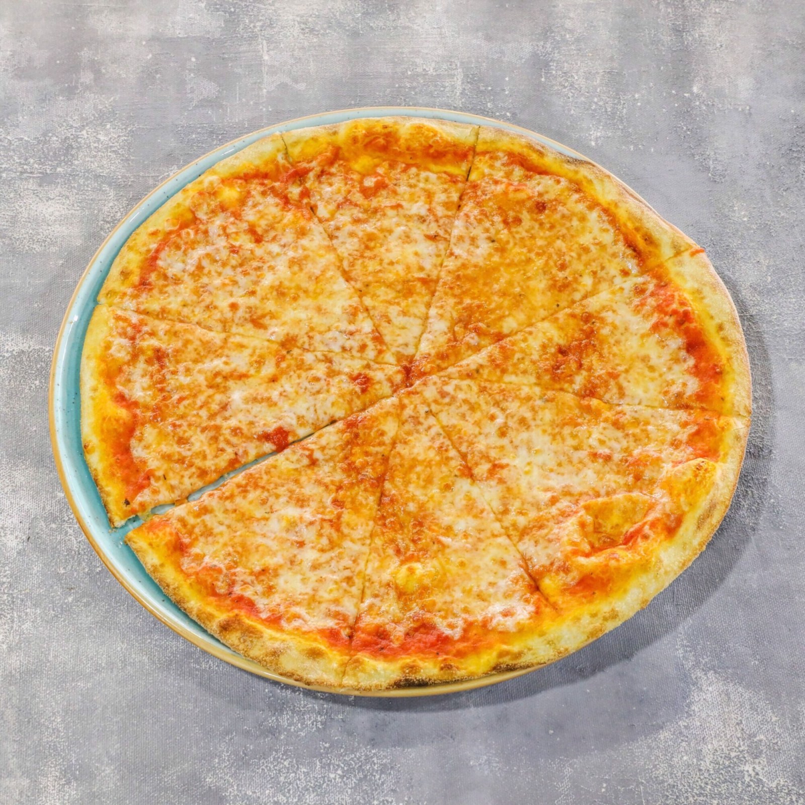 Peynirli Pizza