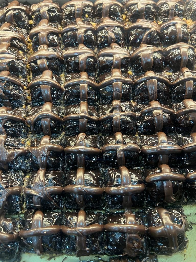 Çikolatalı Baklava Cevizli ( 1 Kg. )