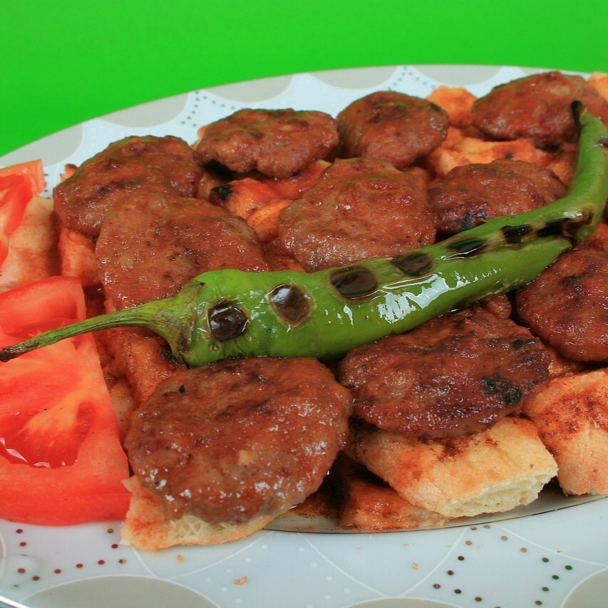 İskender Köfte