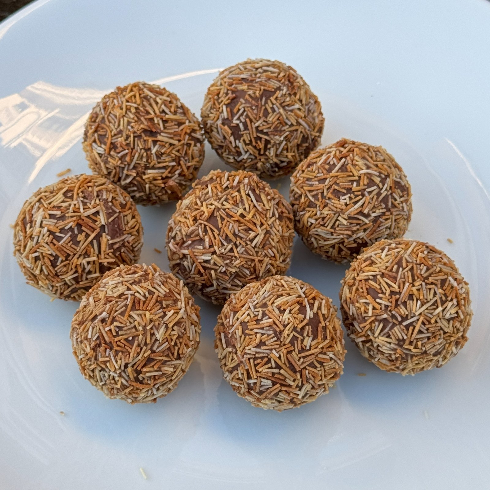 Dubai Çikolatalı Kadayıflı Truff Top (1 kg.)