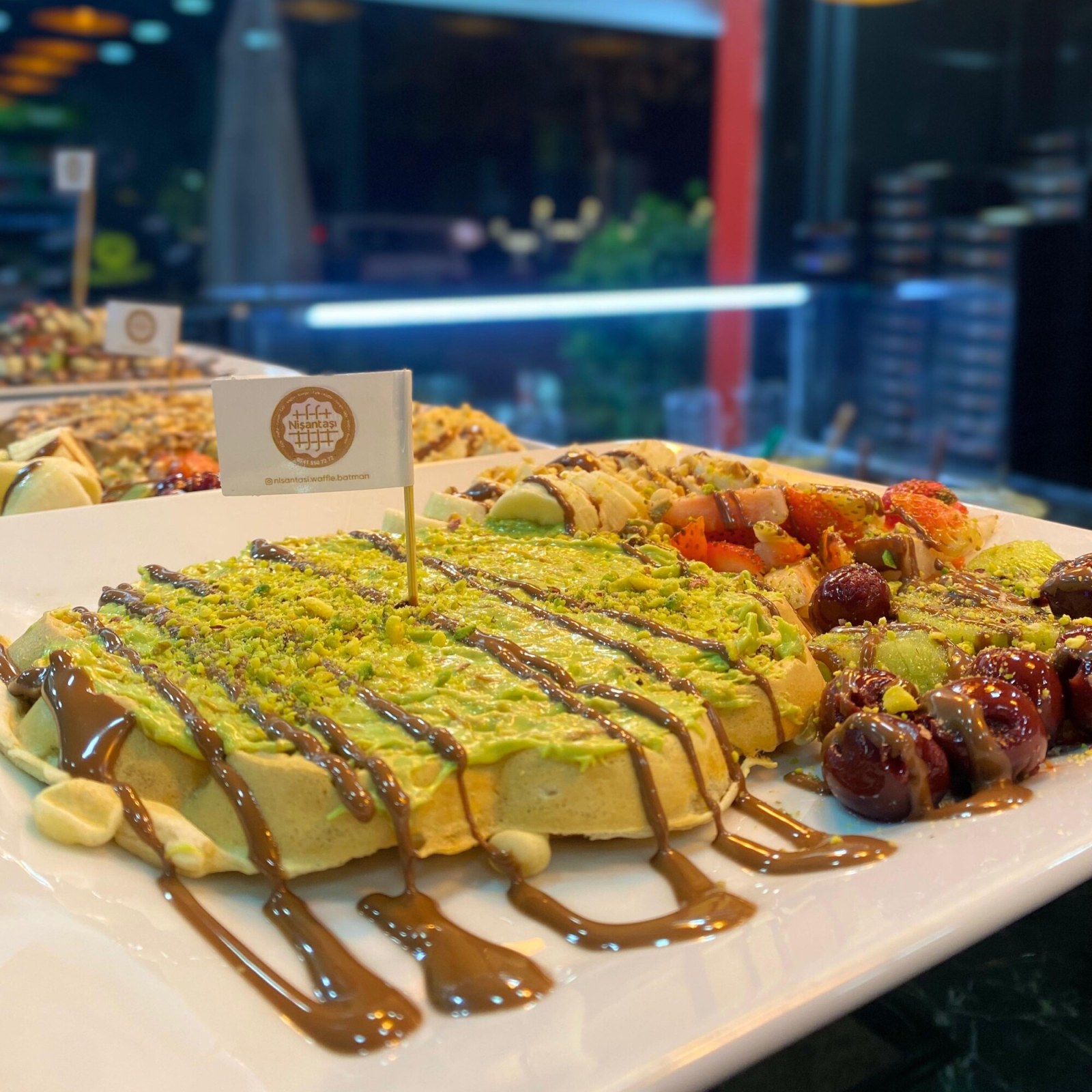 Antep Fıstıklı Dubai Waffle