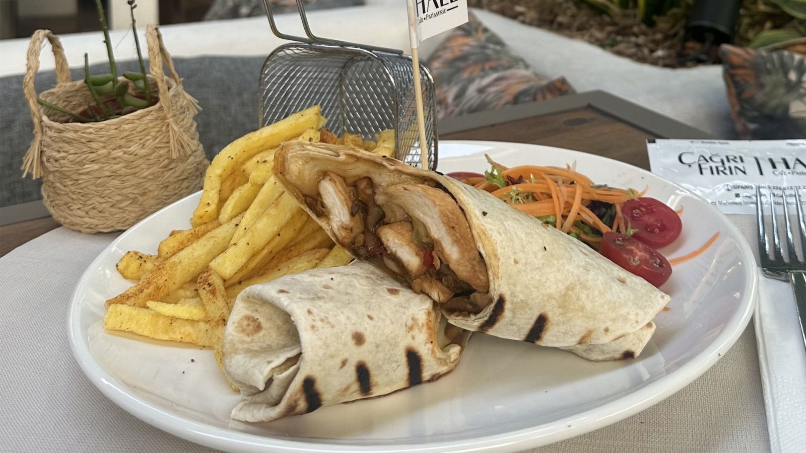 Köfteli Wrap