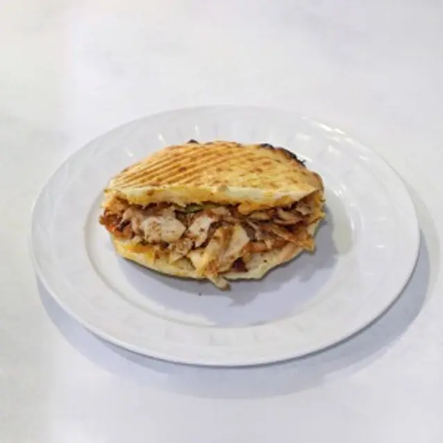 Tavuk Döner Pide