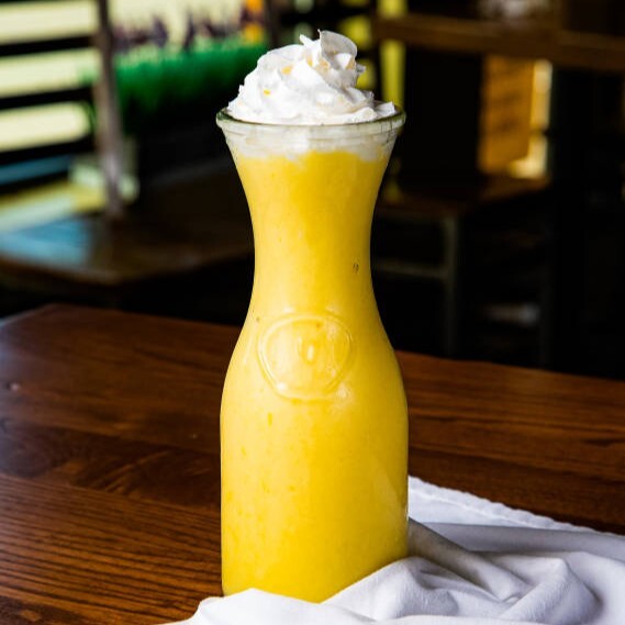 Mangolu Milkshake