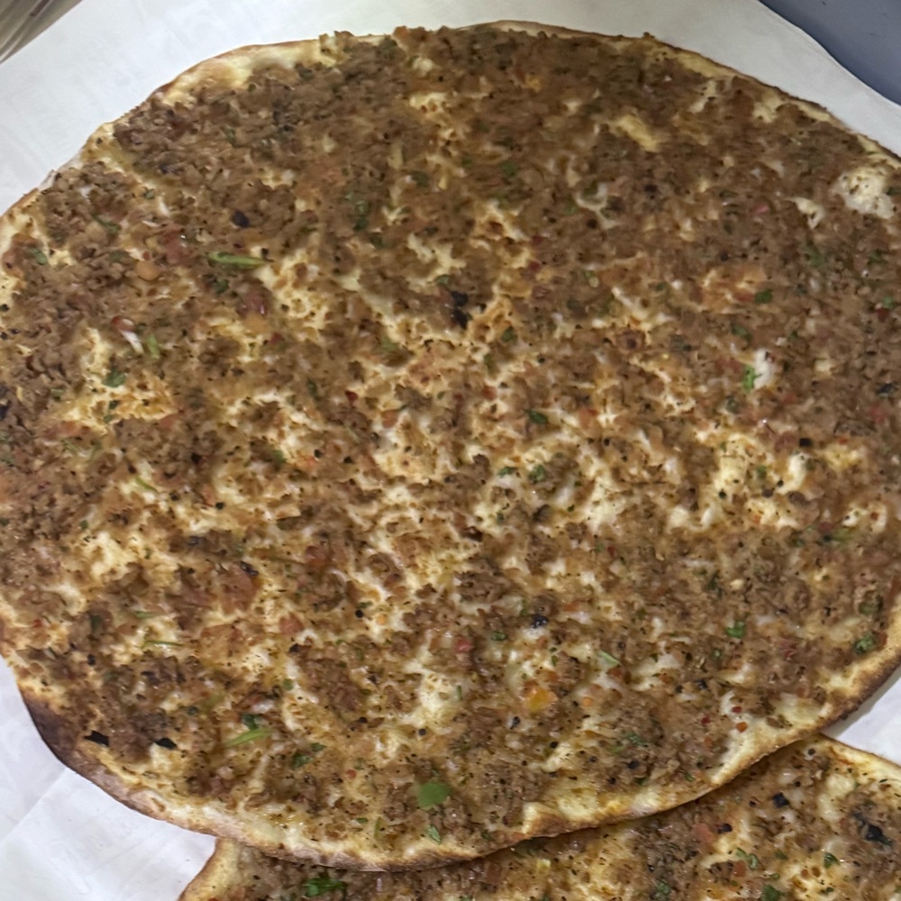 2 Lahmacun +1 Coca Cola 330ml kutu