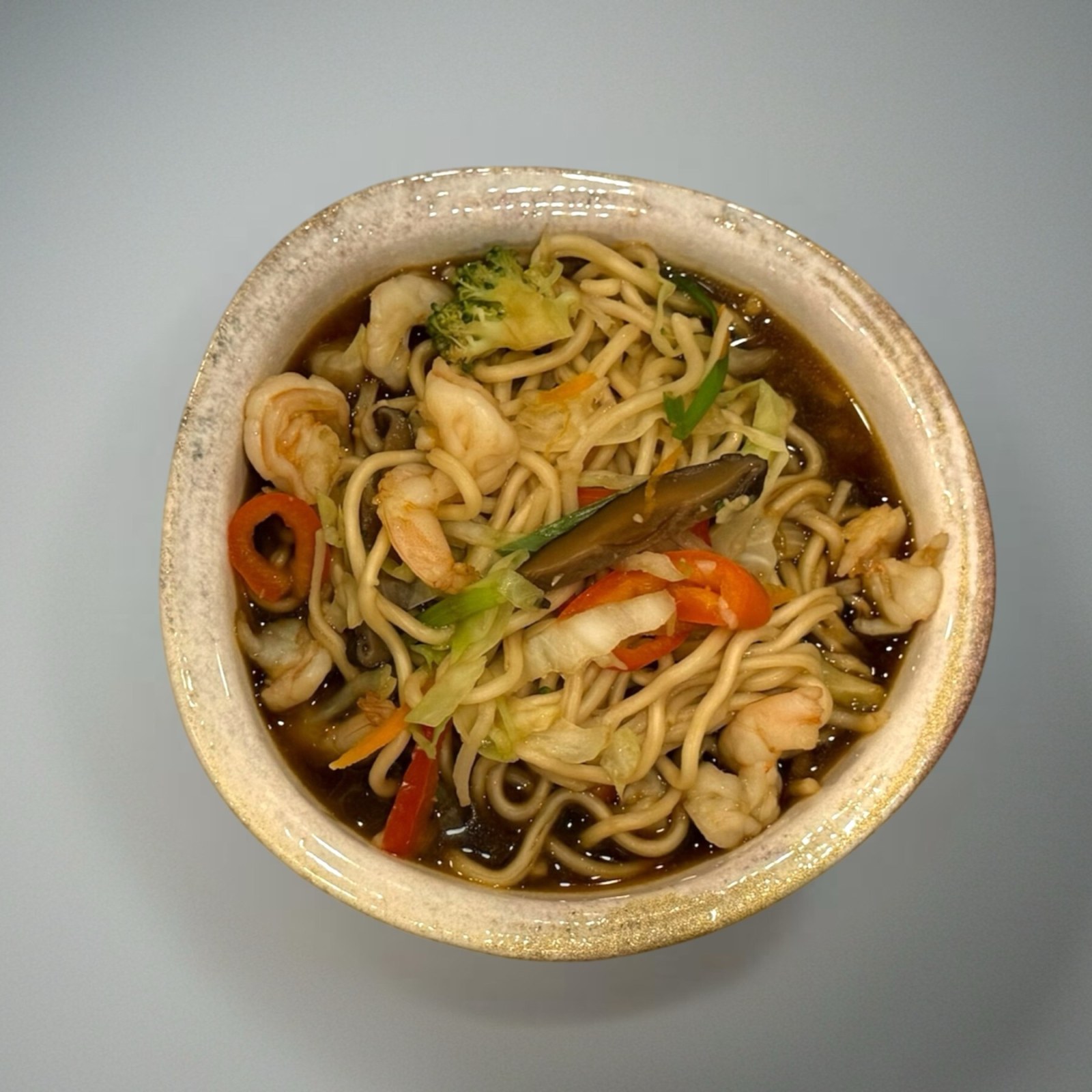Karidesli ve Sebzeli Ramen Çorba