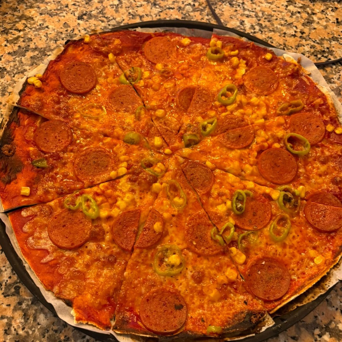 Glutensiz Karışık Pizza İtalyan İnce Hamur Orta Boy