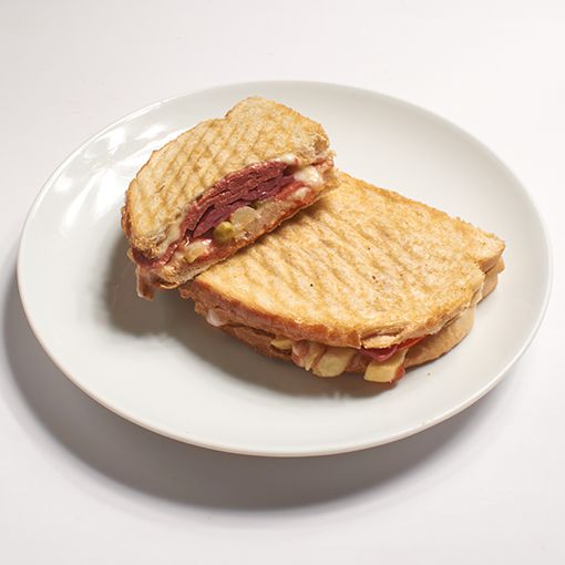 Ayvalık Tost Menü
