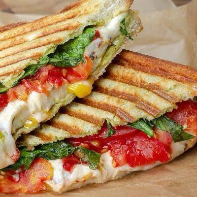 Atom Tost ( Yumurtalı Karışık )
