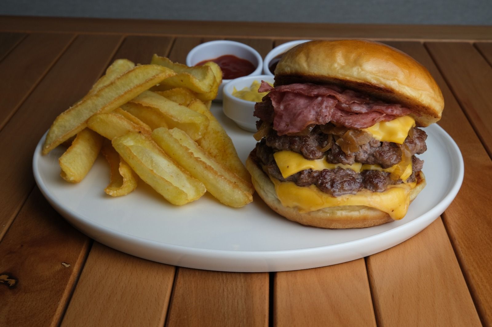 Moshe Smashed Et Burger
