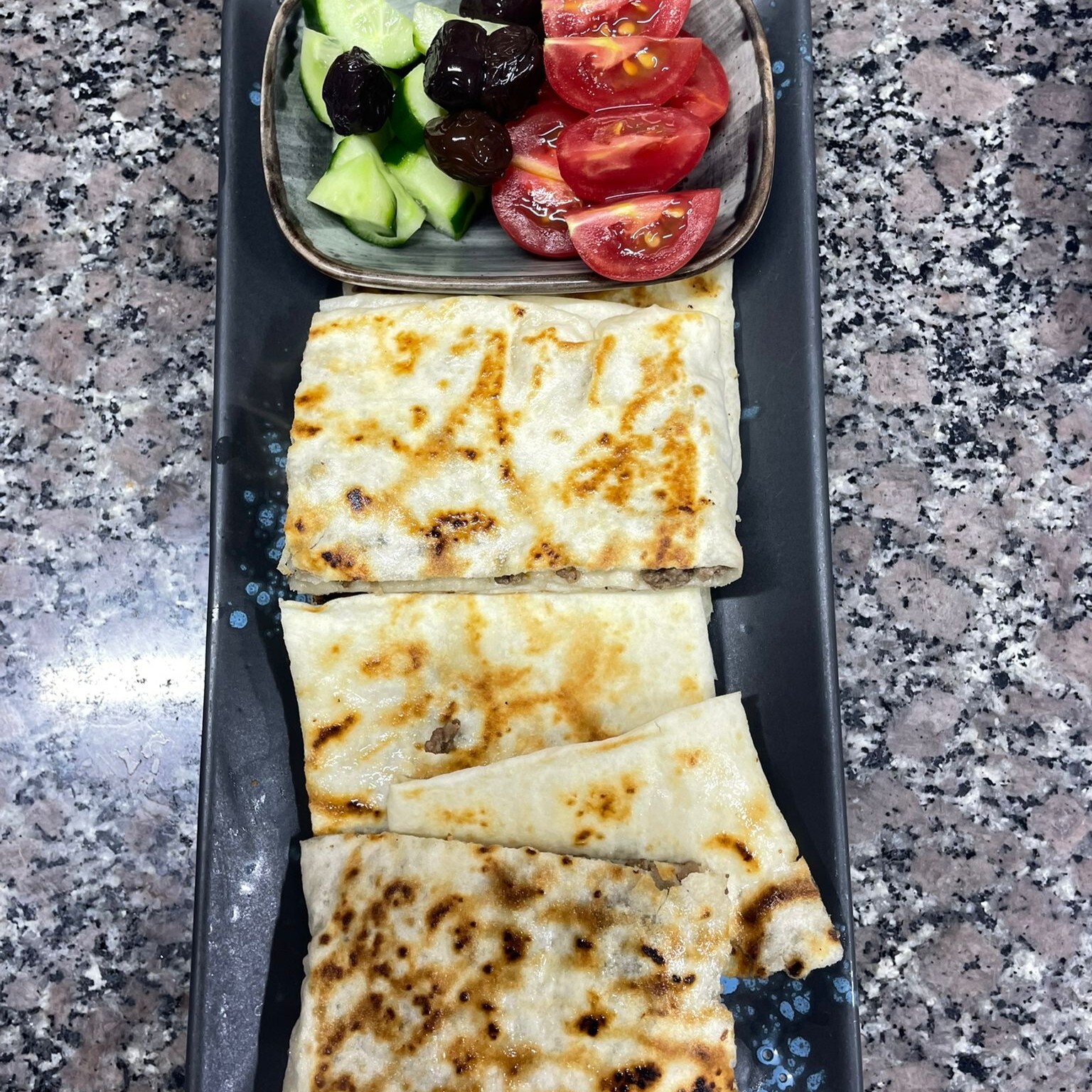Sucuklu Kaşarlı Gözleme