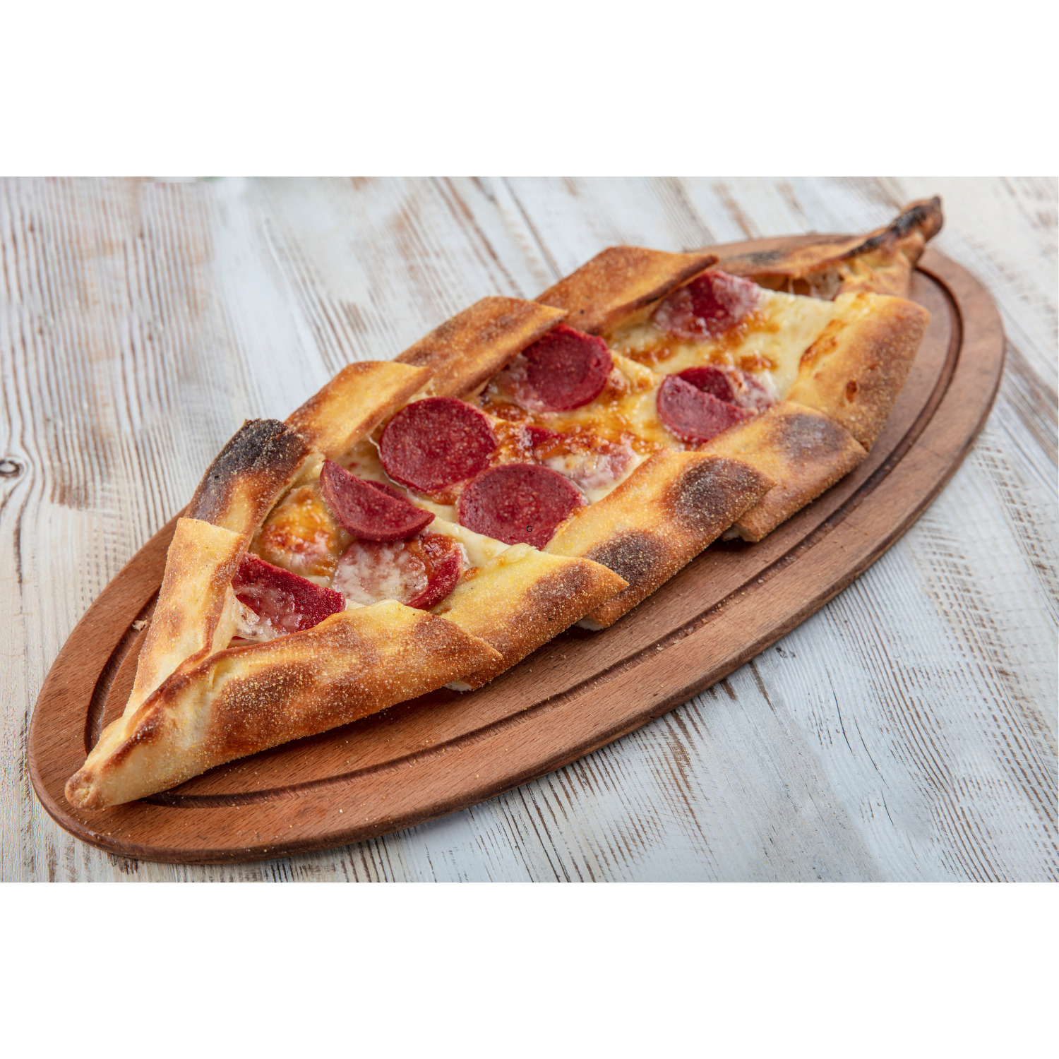 Kaşarlı Sucuklu Yumurtalı Pide