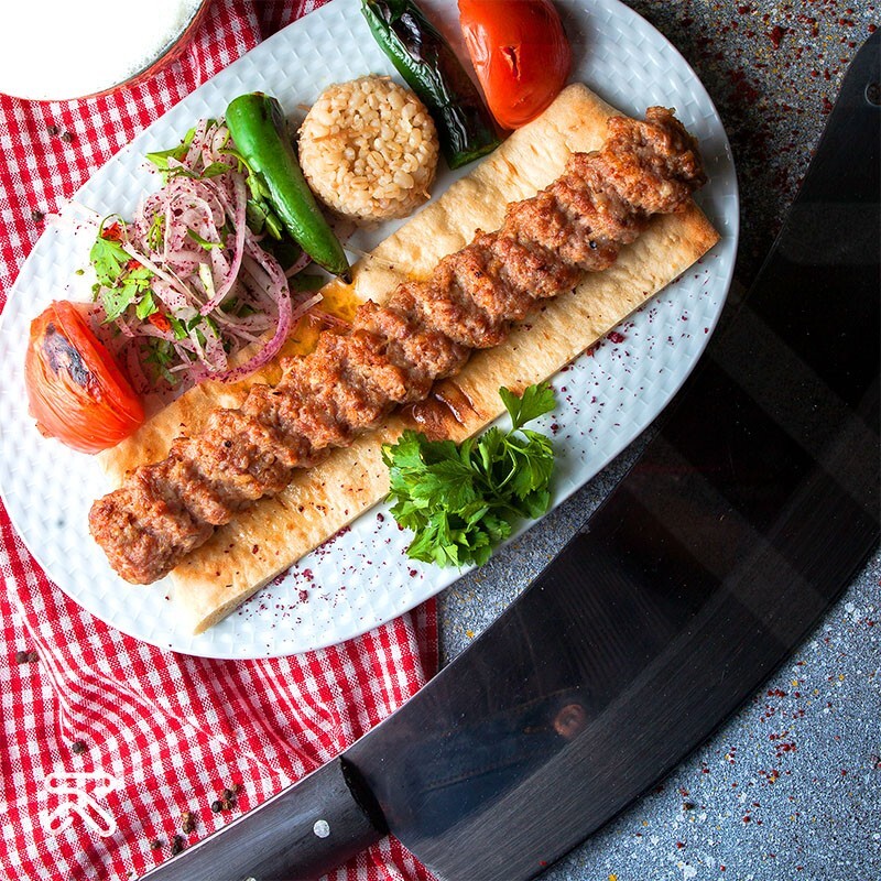Adana Kebap PORSİYON +330 ML. COLA COLA