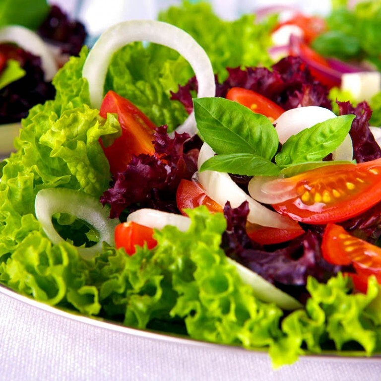 Akdeniz Salata