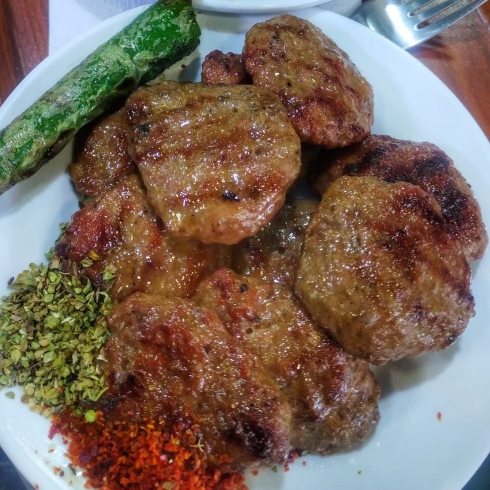 Izgara Köfte ( Yarım Kg ) Pişirilmiş-Patatesli