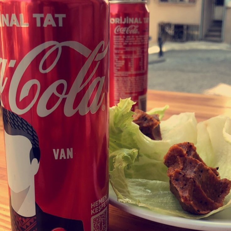 Uber Eats Özel Coca-Cola Menü