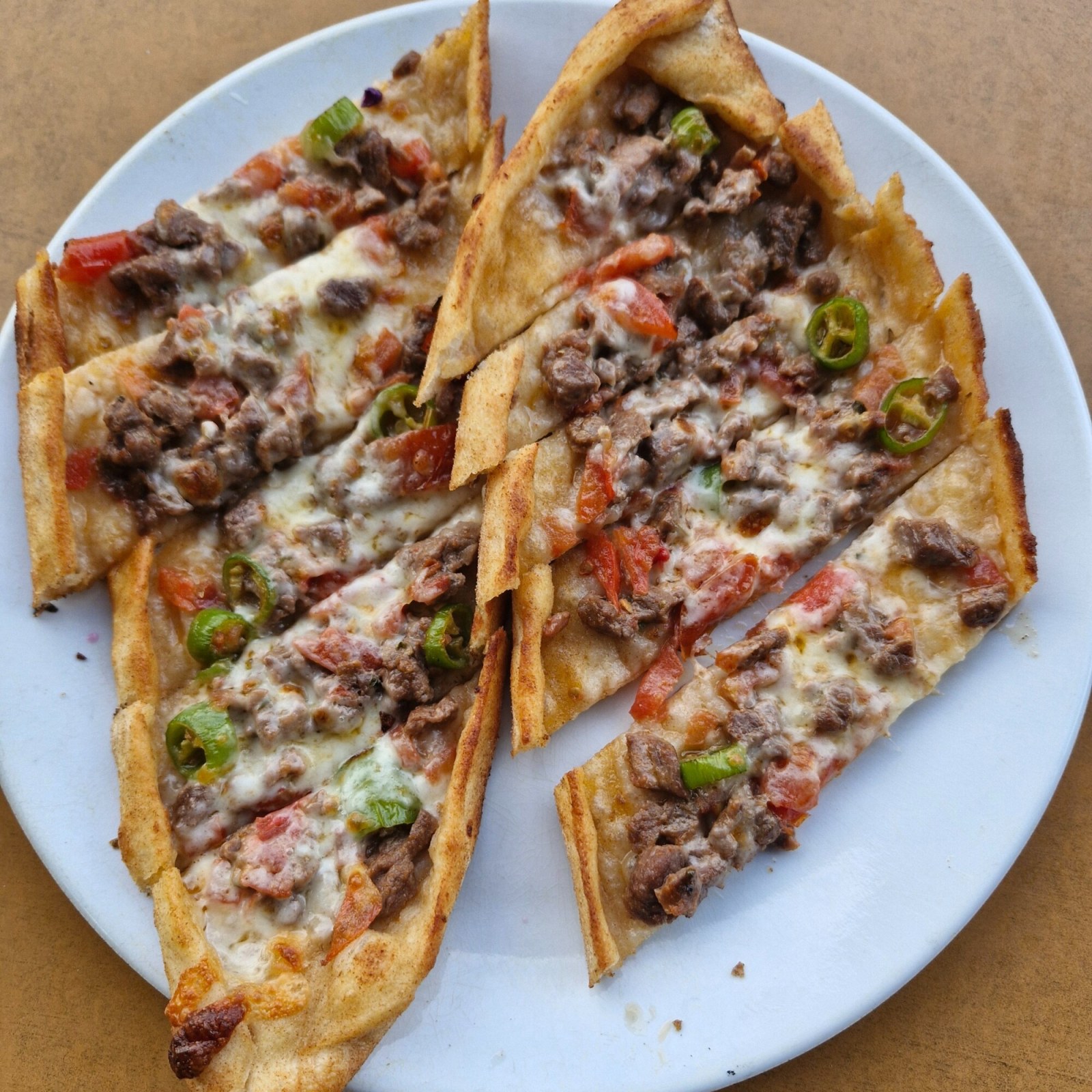 Kuşbaşı Kaşarlı Pide