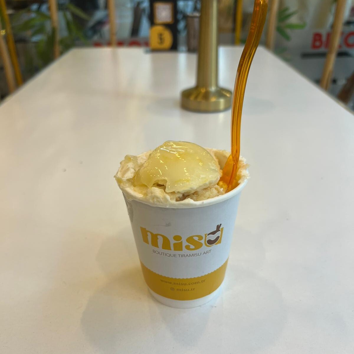 Limonlu tiramisu
