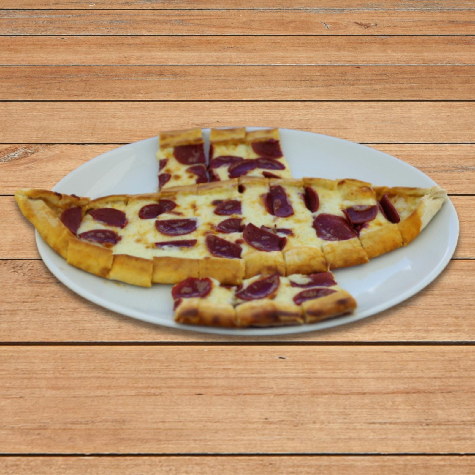 Kaşarlı Sucuklu Pide
