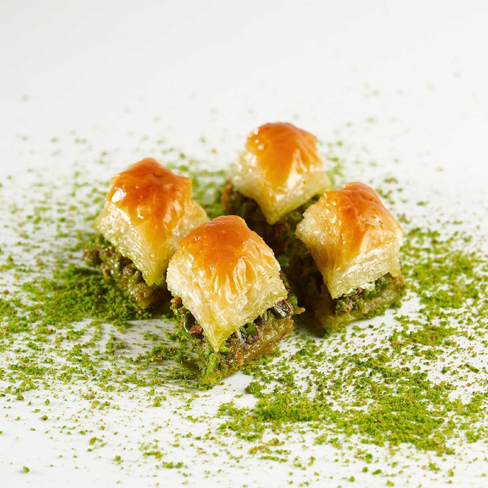 Tereyağlı Fıstıklı Baklava (200 gr)