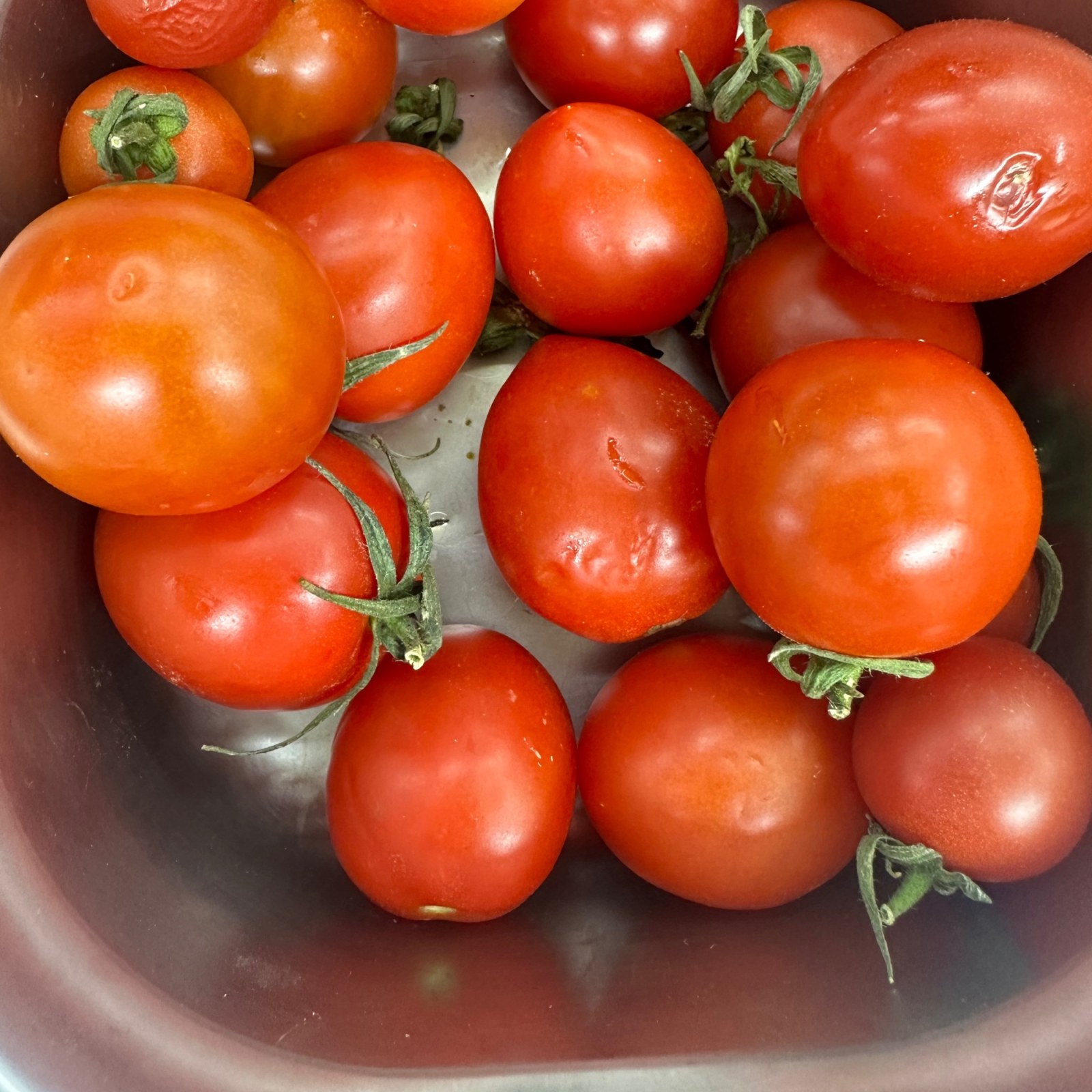 Cherry Domates