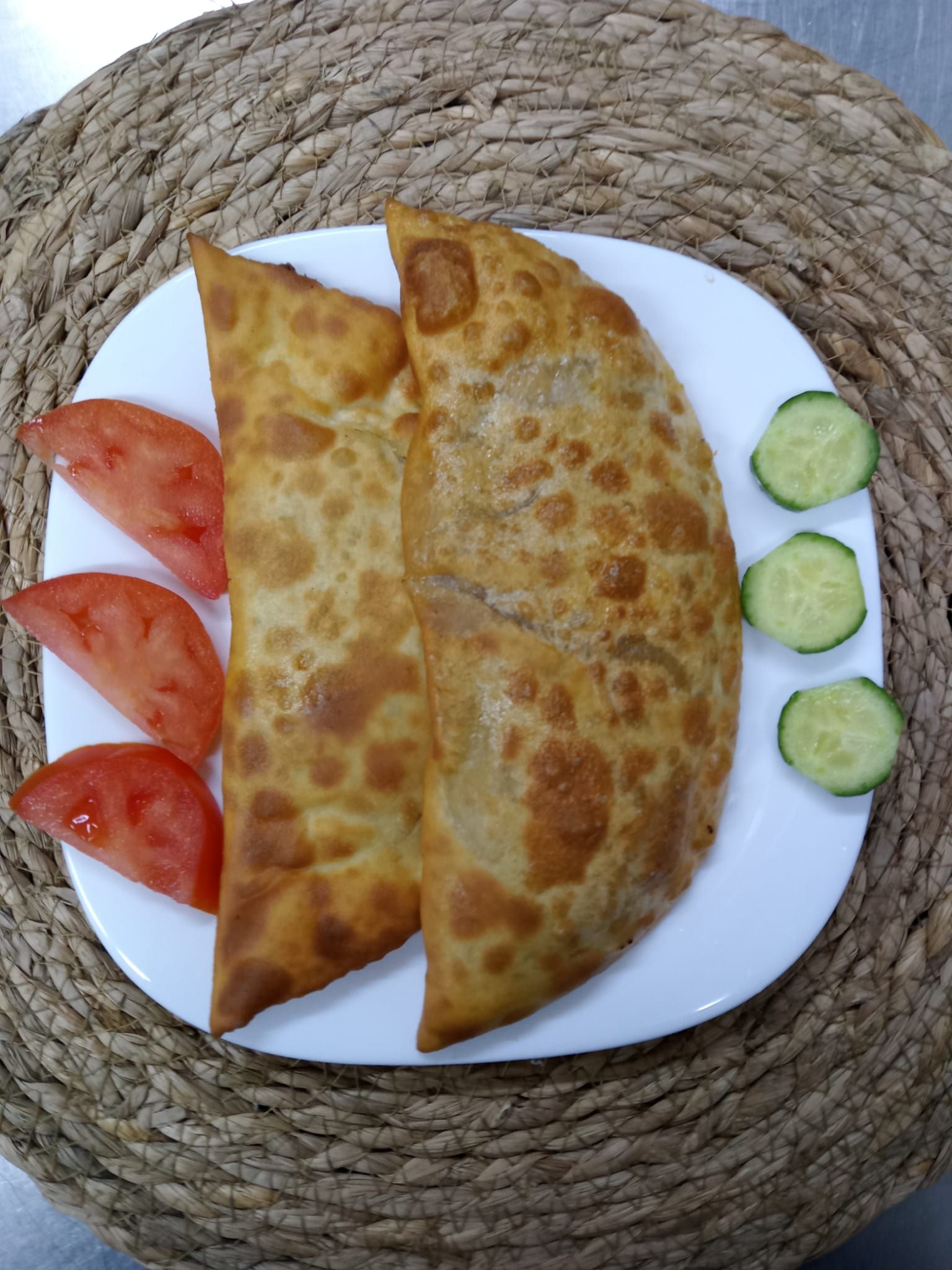 Peynirli Çiğ Börek (2 Adet)
