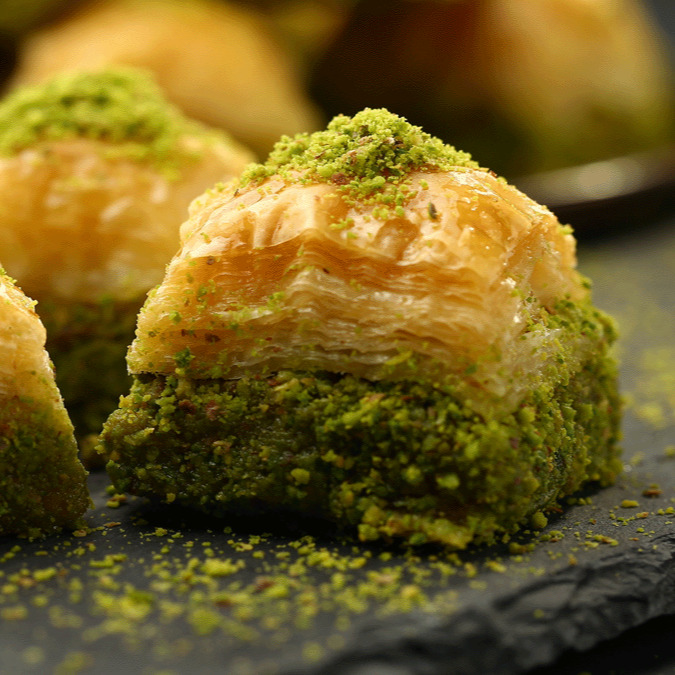 Tereyağlı Fıstıklı Baklava