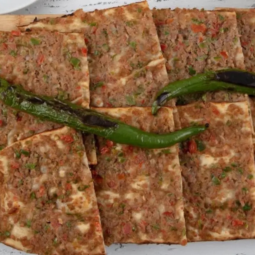 Konya Kıymalı Pide Menü