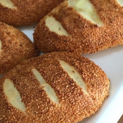 Kaşarlı Simit