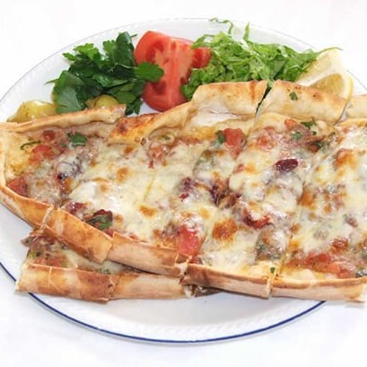 Mantarlı Kaşarlı Pide