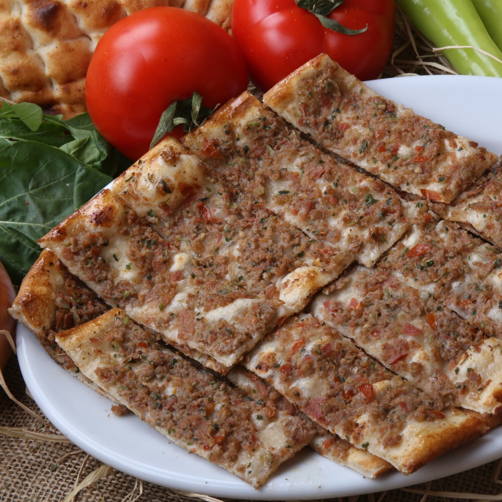 Kıymalı Pide