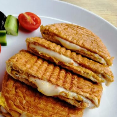 Yumurta Kaşar Tost