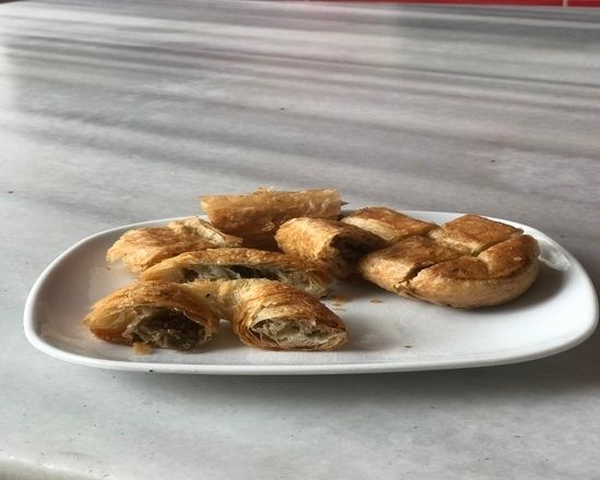 Kıymalı Kol Böreği (500 gr)