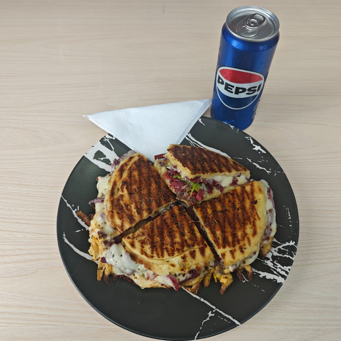 Bazlama Kavurmalı