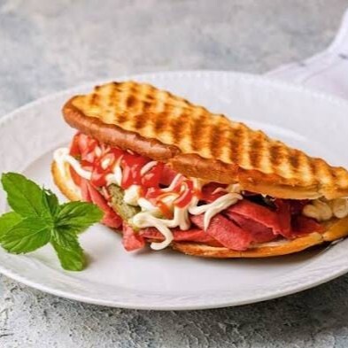 Ayvalık Tost Menü