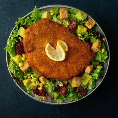Chicken Schnitzel / Tavuk Schnitzel Salata