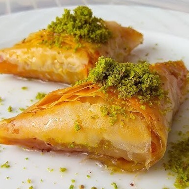 Tereyağlı Muska Fıstıklı Baklava