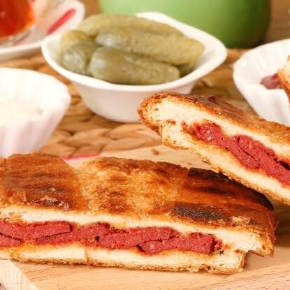 Sucuklu Tost