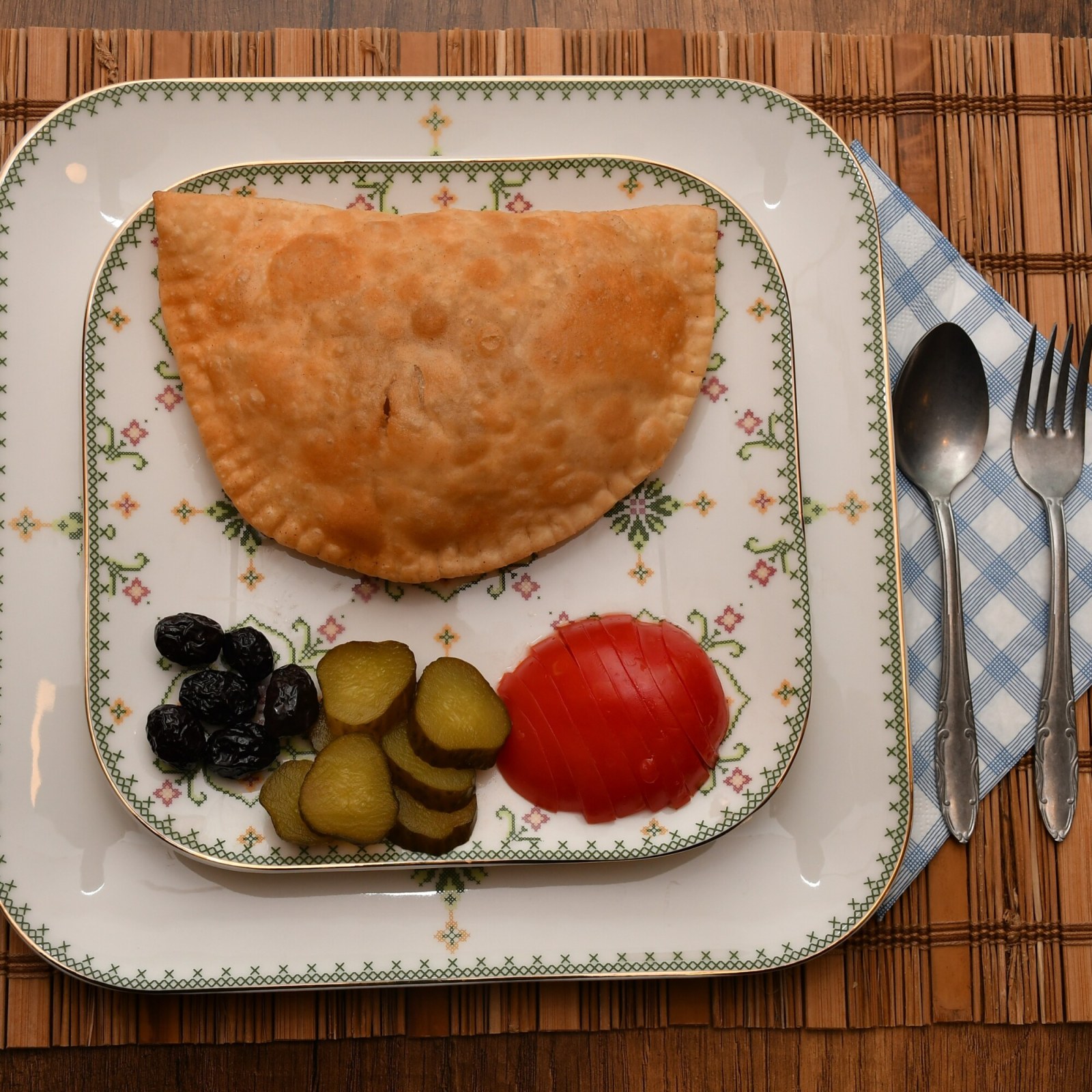 70ler Çi Börek Menü